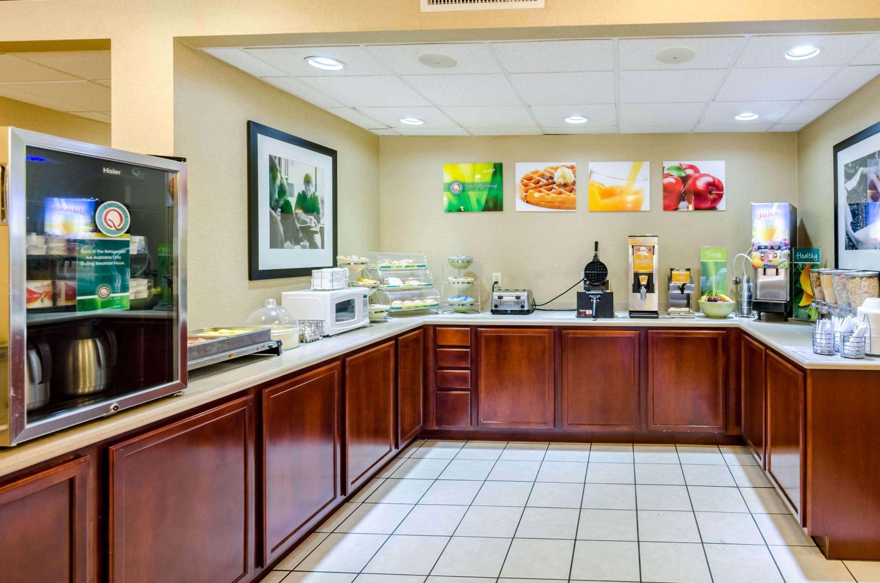 Quality Inn Lynchburg Near University Екстериор снимка