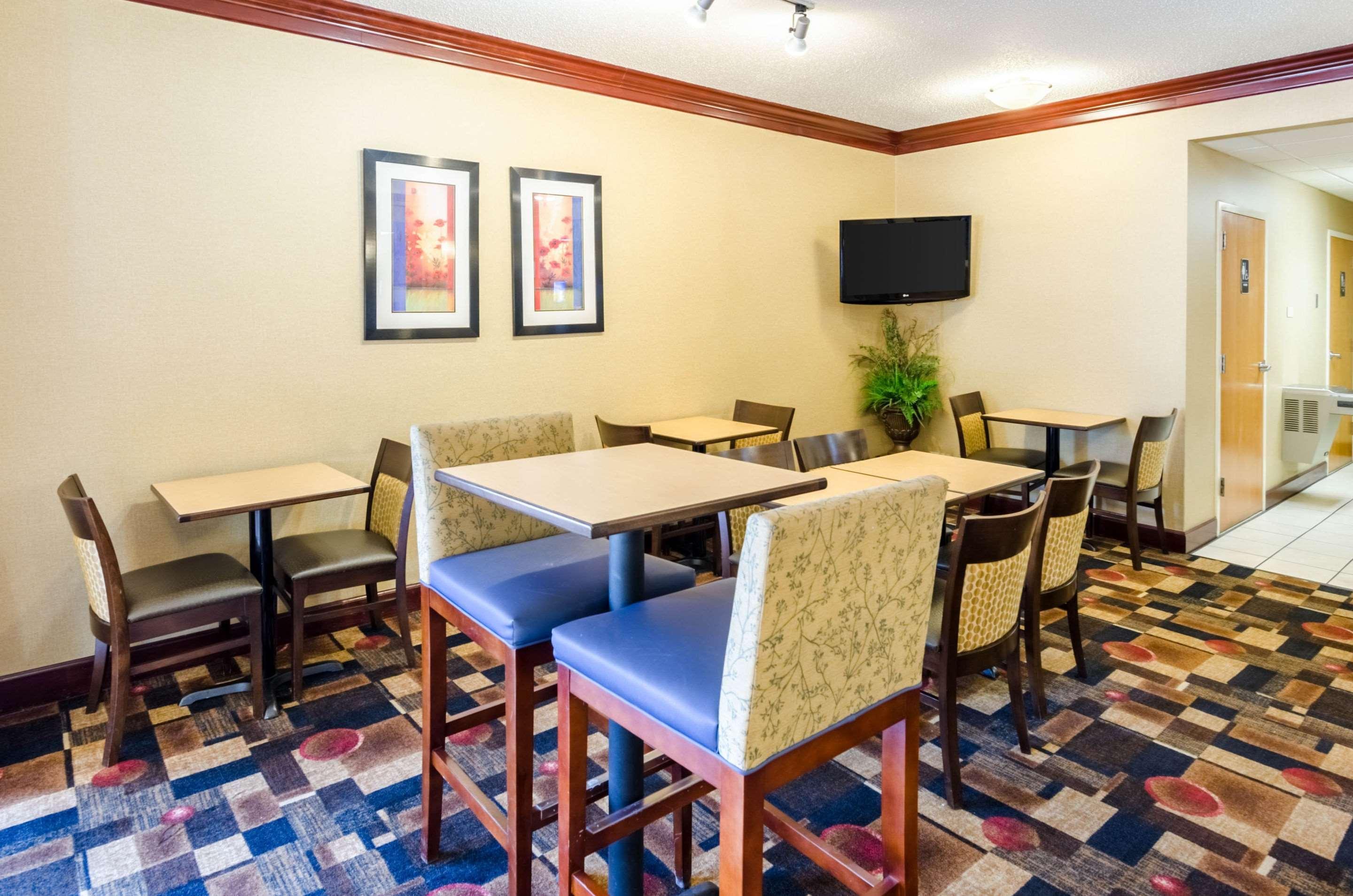 Quality Inn Lynchburg Near University Екстериор снимка